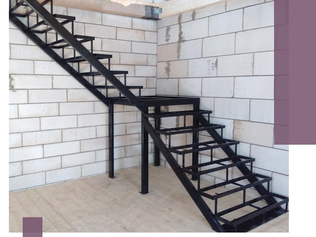 Лестницы на металлокаркасе под ключ в Александрове — изготовление и монтаж