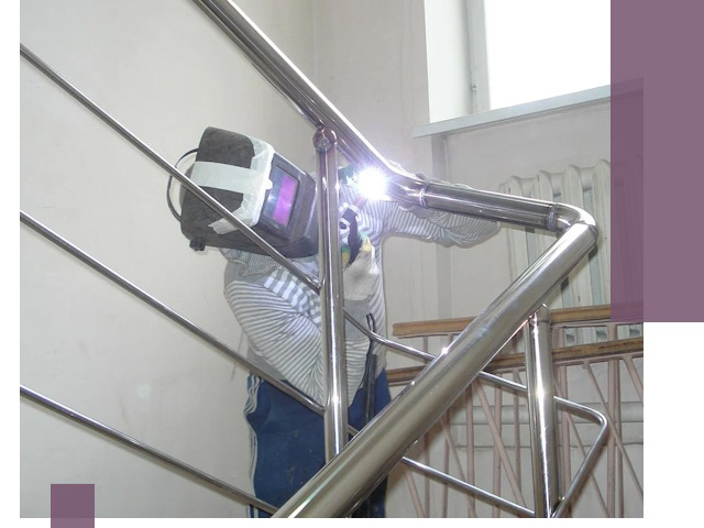 Монтаж перил и ограждений качественно в Александрове