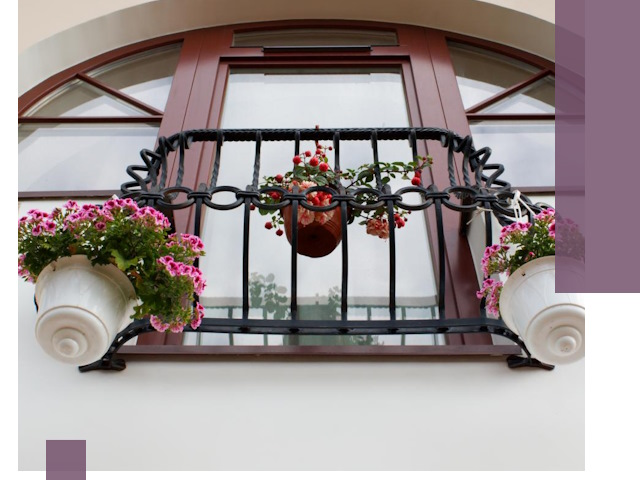 Изготовление и монтаж французских балконов в Александрове