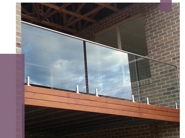 Стеклянные парапеты на крыше и террасе в Александрове от 12050 руб. | ПРОЛЁТ-Лкн
